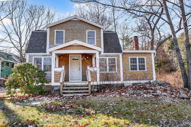 $1,375,000 | 1151 Sagamore Avenue | Portsmouth