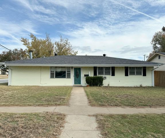 $189,999 | 2236 North Sumner Street | Pampa