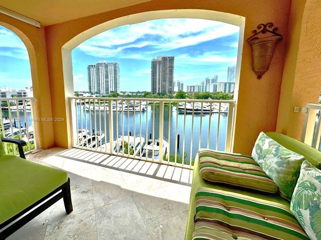 $2,100 | 19877 East Country Club Drive, Unit 3608 | Aventura