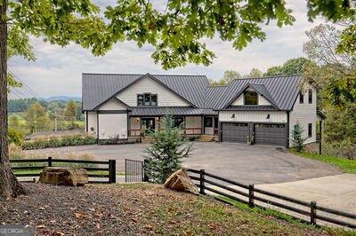 a house view with a outdoor space