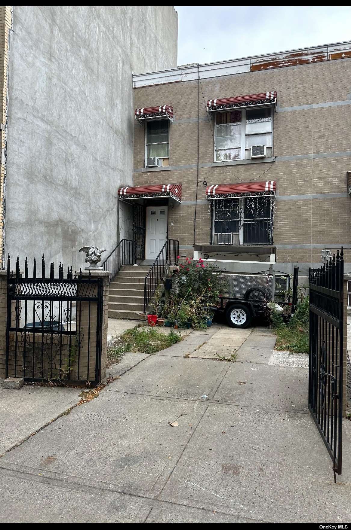 a front view of a house with entryway