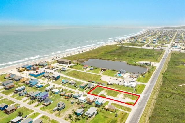 $799,900 | 323 Ocean Avenue | Surfside Beach