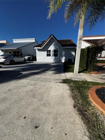 $535,000 | 8841 Northwest 108th Lane | Hialeah Gardens