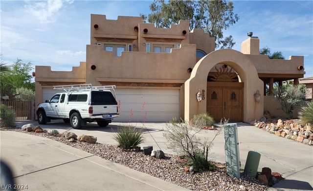 $384,900 | 920 Vista Del Sol Court | Mesquite