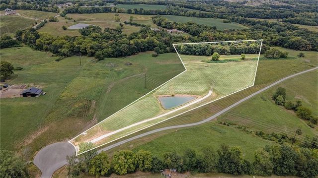 $345,000 | Lot 4 Tbd N/a Liberty Mo 64068 N/a, Unit N/A | Liberty Township - Clay County