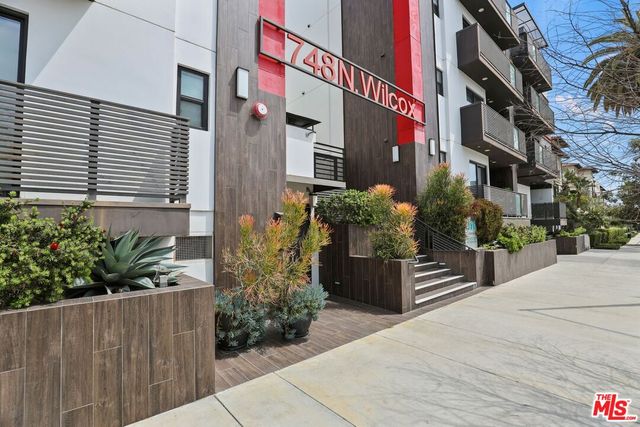 $3,995 | 748 Wilcox Avenue, Unit 108 | Hollywood