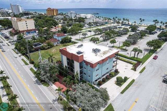 $577,000 | 180 Southeast 20th Avenue, Unit 201 | Deerfield Beach Island