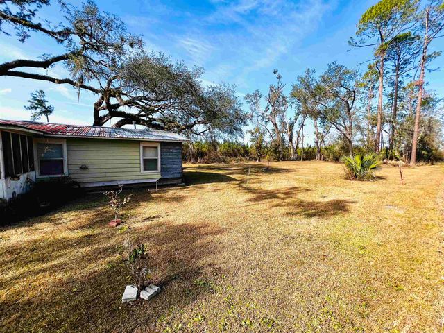 $145,900 | 1991 Cairo Parker Road