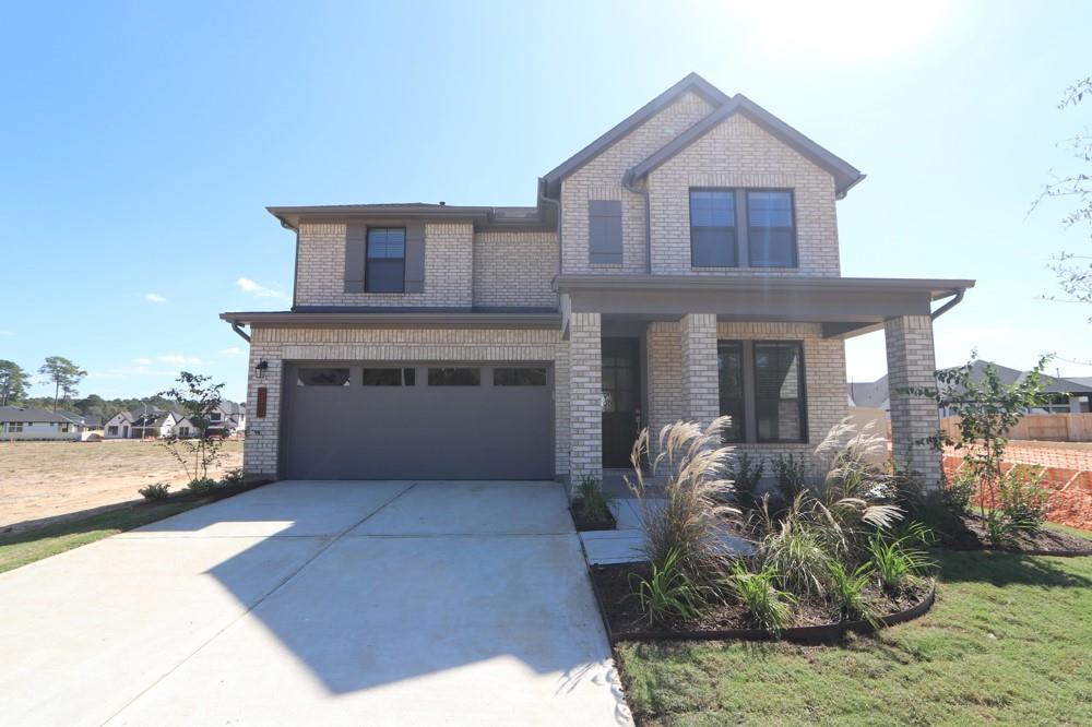 Welcome to The Ivyridge by David Weekley Homes. Move-In-Ready Now!!