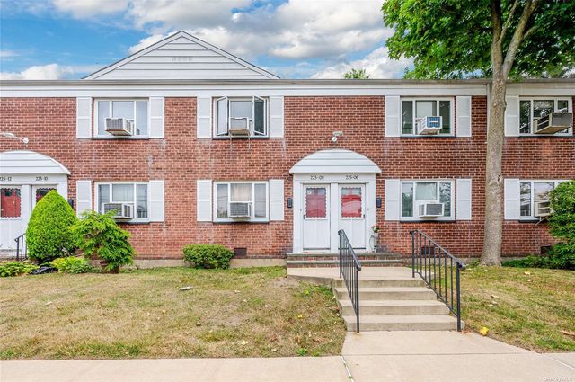 $350,000 | 225-08 Hillside Avenue, Unit DUPLEX | Queens Village