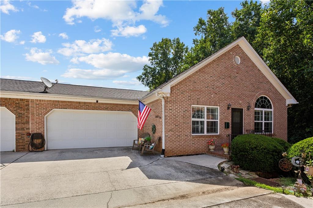 a view of a house with a garage