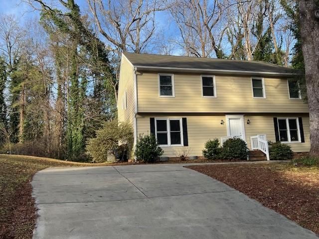 $1,975 | 1717 Quail Ridge Road | North Raleigh