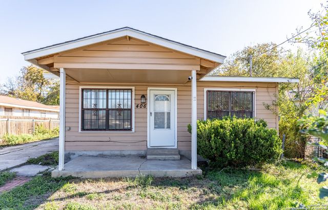 $1,450 | 406 South San Gabriel Avenue | Westlawn