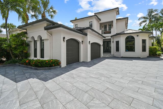 $2,949,000 | 360 Fishermans Way | Jupiter