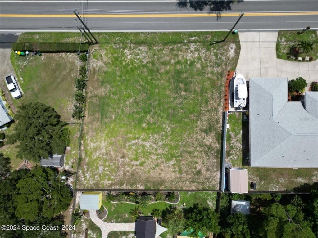 a bird view of a garden