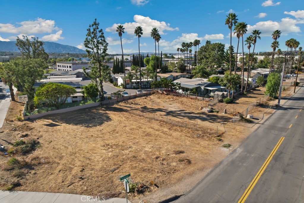 a view of a backyard of a house