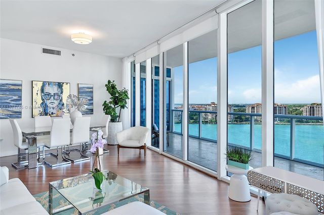 $4,995,000 | 100 South Pointe Drive, Unit 1501 | South of Fifth