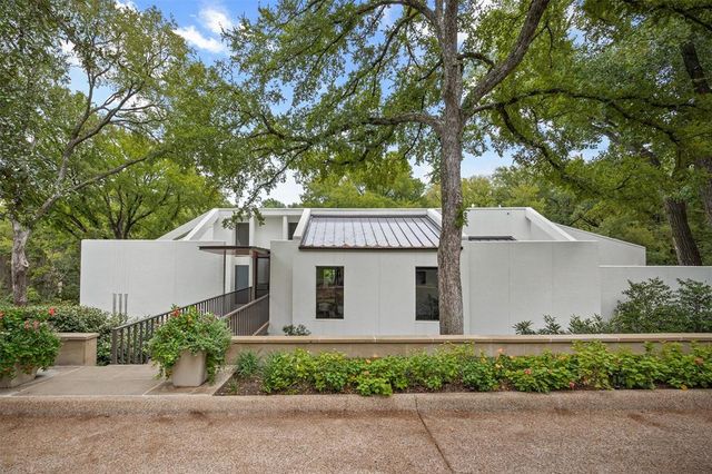 $4,950,000 | 2103 Indian Creek Drive | Central West Fort Worth