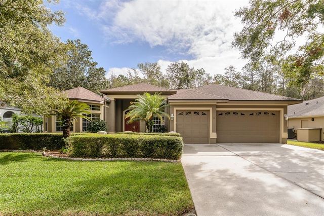 $689,000 | 4460 Fallbrook Boulevard | East Lake