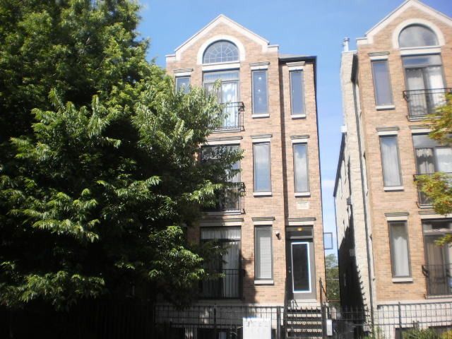 $1,699 | 5438 South Indiana Avenue, Unit G | Washington Park