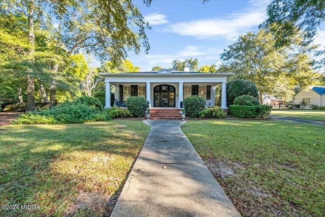 $545,000 | 3871 The Prado | Ingleside Historic District