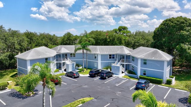 $209,900 | 3266 Southeast Aster Lane, Unit H146 | Stuart