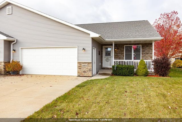 $339,000 | 1593 Redwing Drive | West Side