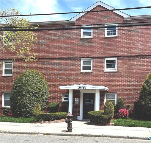 $370,000 | 2403 East 13th Street, Unit 3C | Sheepshead Bay