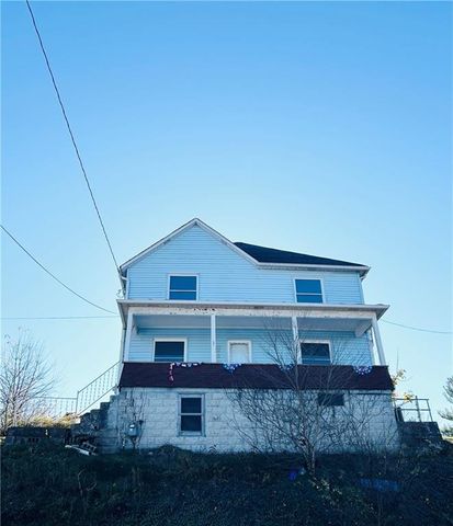 $180,000 | 403 Lowell Street | Vandergrift