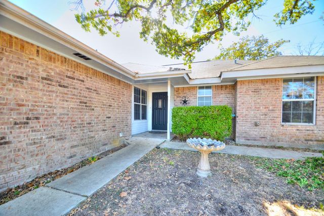 $339,500 | 2305 Mesa Park Drive | Kerrville