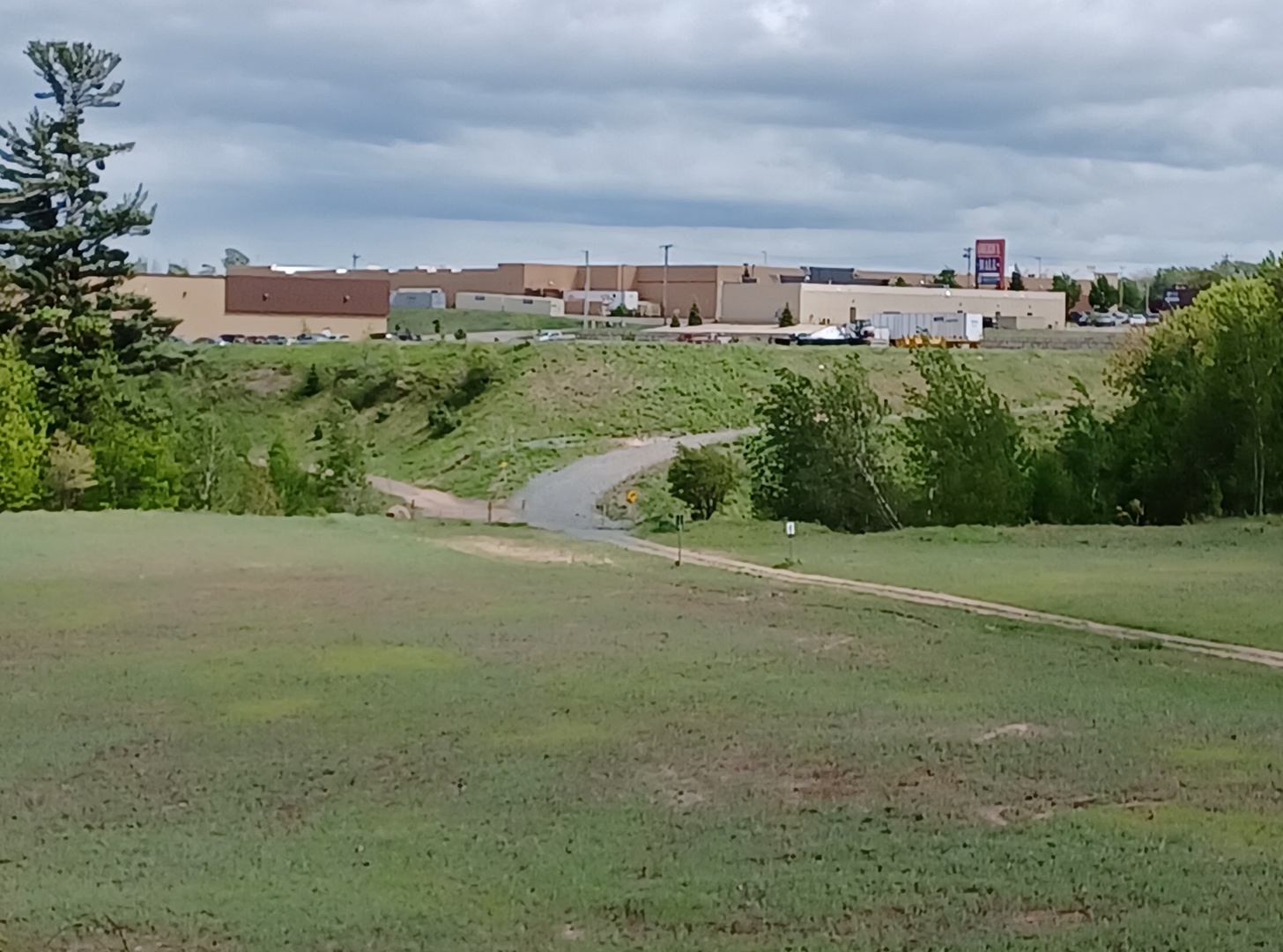 a view of a city street view