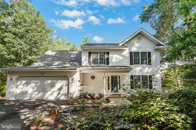 $455,000 | 43982 Autumnwood Lane | Wildewood