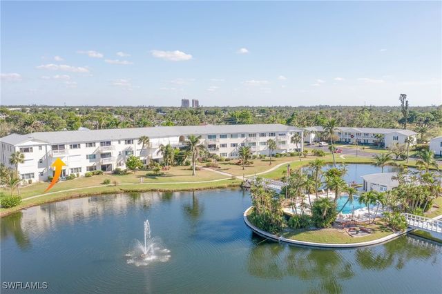 $297,000 | 13551 Stratford Pl Circle, Unit 306 | Cypress Lake