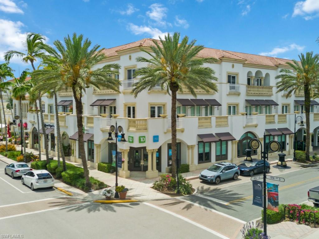 Fifth Avenue South: Prime Dining, Shopping and Entertainment in Naples