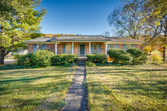 $324,900 | 1406 Sun Valley Drive | Greeneville