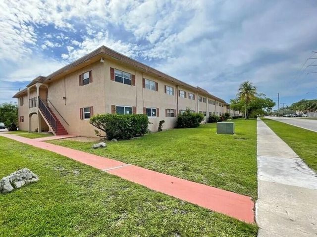 $2,150 | 500 Southwest 2nd Avenue, Unit 117 | Southeast Boca Raton