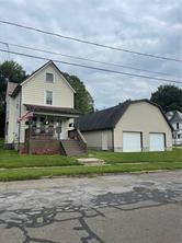 a view of house and outdoor space