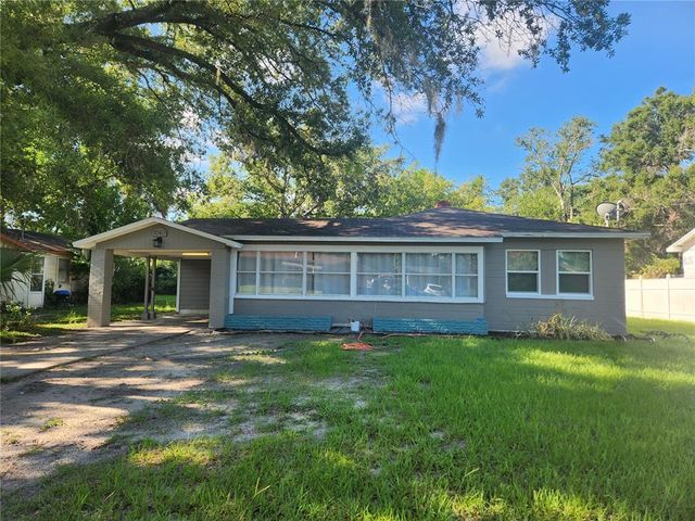 $1,700 | 1040 Ruby Street | Lake Hunter Terrace