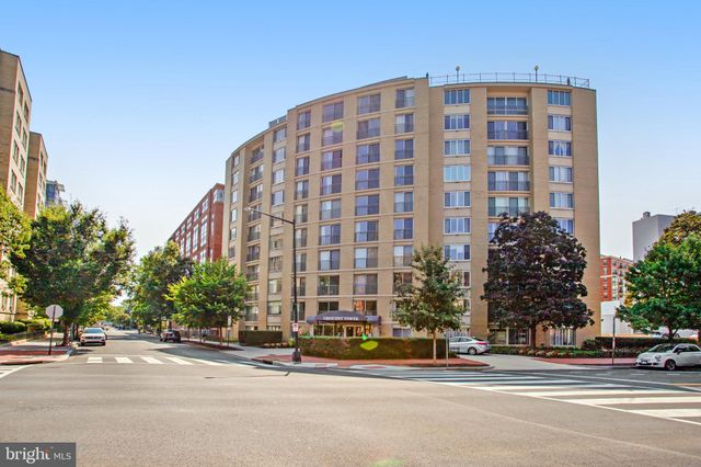 $373,000 | 1239 Vermont Avenue Northwest, Unit 410 | Logan Circle