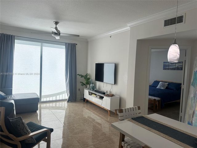 $2,800 | 9172 Collins Avenue, Unit 403 | Waverly at Surfside