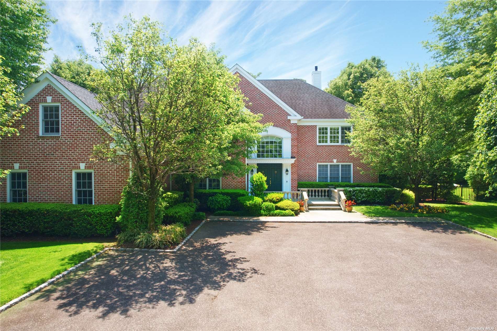 a house view with a outdoor space