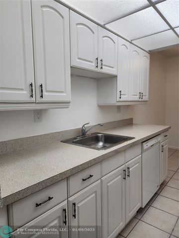 $190,000 | 3101 Northwest 47th Terrace, Unit 229 | Lauderdale Lakes West Gate