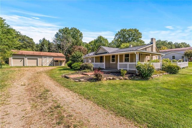 $265,000 | 2734 Robertson Road | South Pymatuning Township - Mercer County