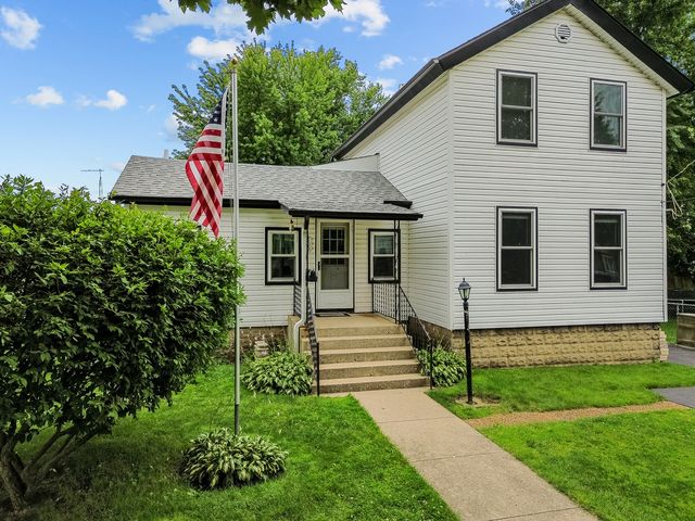 $193,900 | 205 East Thompson Street | Harvard