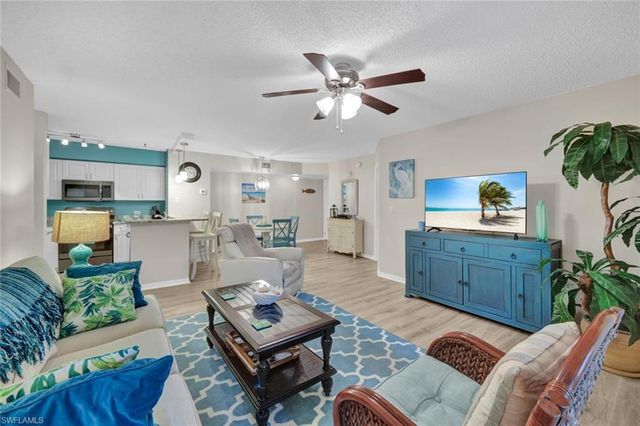 $295,000 | 8940 Colonnades Court East, Unit 724 | Bonita Springs