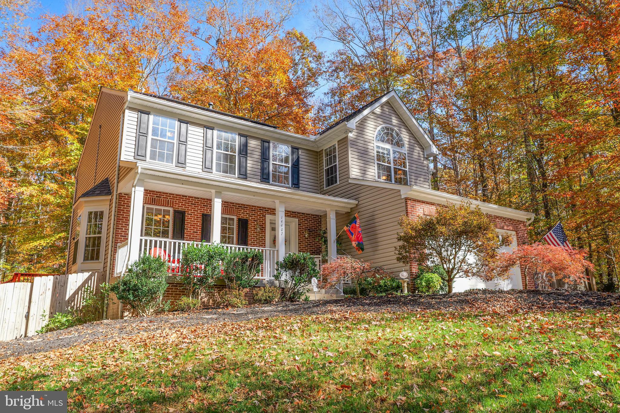 a house view with a outdoor space