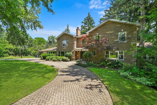 $1,269,900 | 1437 Central Parkway | Glenview