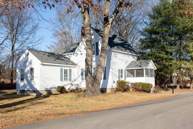 $525,000 | 4 County Lane | South Easton