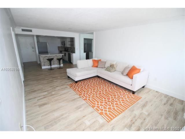 $1,850 | 1351 Northeast Miami Gardens Drive, Unit 1513E | Ojus