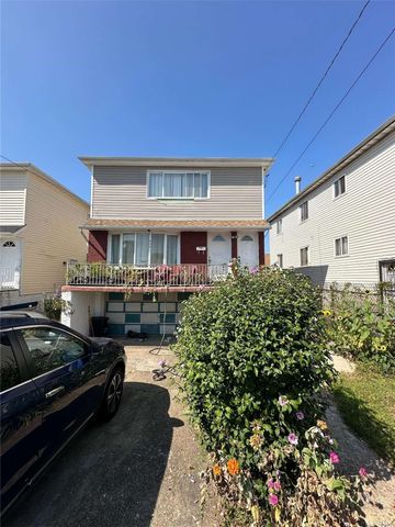 $789,999 | 235 Beach 19th Street | Far Rockaway